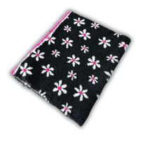 Pawstrading™ CHARCOAL GREY PINK DAISY Anti-Slip Backed Veterinary Fleece Bedding Vet Bed Mat