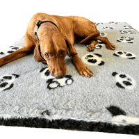 Pawstrading™ GREY PANDA Anti-Slip Backed Veterinary Fleece Bedding Vet Bed Mat