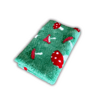 Pawstrading™ Premium Green ToadStool Anti-Slip Backed Veterinary Vet Fleece Bedding Bed