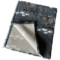 Pawstrading™ Premium HIGHLAND Cow Daisy  Malb Anti-Slip Backed Veterinary Fleece Bedding Vet Bed