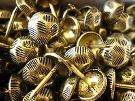 500 OXFORD HAMMERED NAILS BRASS FURNITURE STUDS 1cm brass tacks