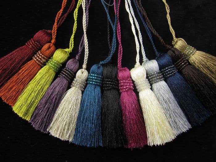 Milly key tassel with bead trim - Decorative tassel in 13 cols - Fabric tassel