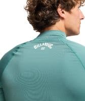 BILLABONG MENS RASH GUARD VEST.WAVES ALL DAY LONG SLEEVED UPF50+ SURFER TOP S26