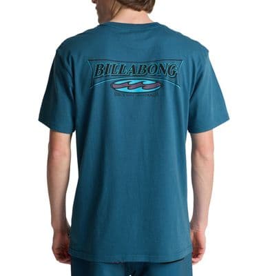 BILLABONG MENS T SHIRT.NEW BURLEIGH BACKPRINT TEAL SHORT SLEEVED TEE TOP S26