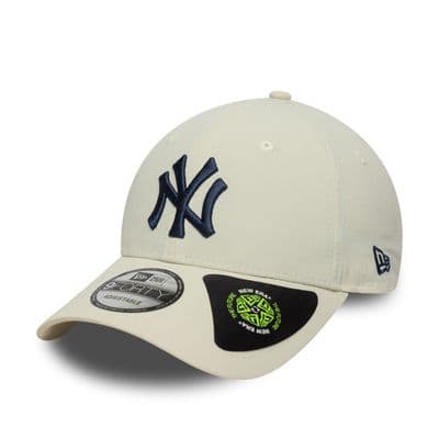 NEW ERA NEW YORK YANKEES BASEBALL CAP.9FORTY RECYCLED CREAM ADJUSTABLE HAT S25
