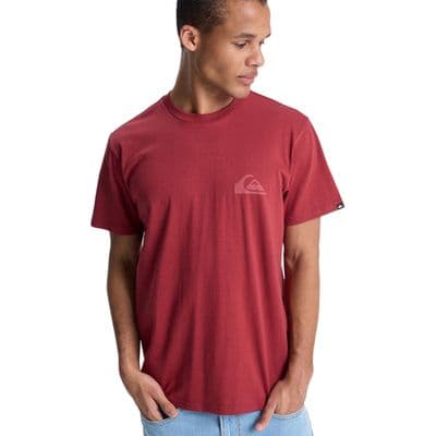 QUIKSILVER MENS T SHIRT.NEW MINI LOGO RUSSET RED COTTON SHORT SLEEVED TOP S26
