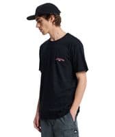 QUIKSILVER MENS T SHIRT.NEW TAP IN BACKPRINT BLACK COTTON SHORT SLEEVED TOP S26