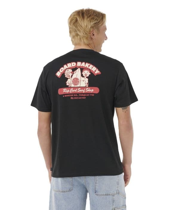 RIP CURL MENS T SHIRT.BOARD BAKERY BLACK BACKPRINT COTTON SHORT SLEEVED TOP W25