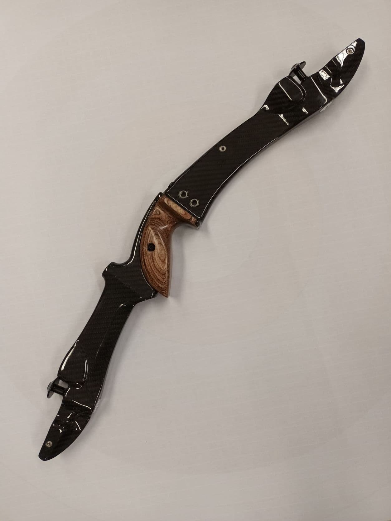 Perris Archery PR6 Full Carbon Riser