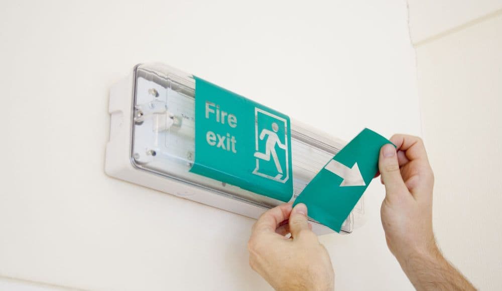 58302 Emergency light unit overlay British Standard BS 5499 228x250mm ...