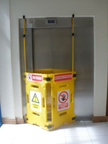 59638 Elevator gard 2 panels 660x1100mm each  (660x1100mm) Safety Sign