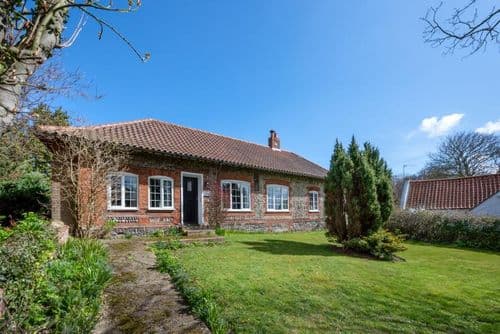 Cromer Self-catering Cottage with dogs Norfolk