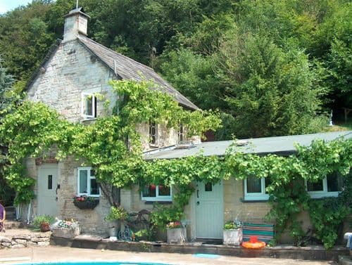 Gloucestershire cottages 2 plus dogs
