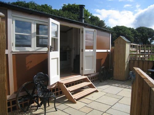 Hut and Hound Accommodation St Austell, Cornwall