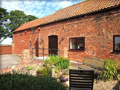 Larkrise Holiday Cottage Kirton Lindsey
