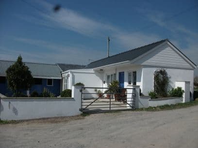 Old Stables dogs-welcome Cottage, Laugharne Carmarthenshire