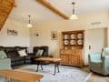 Dog Friendly Cottages Buxton | Farm Holidays Derbyshire