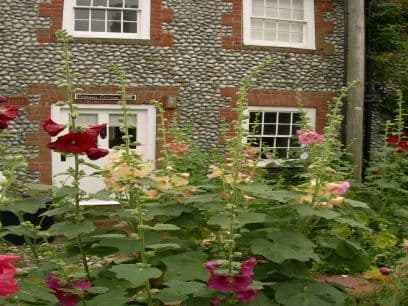 Pet Friendly Holiday let Blakeney Cottages dogs allowed North