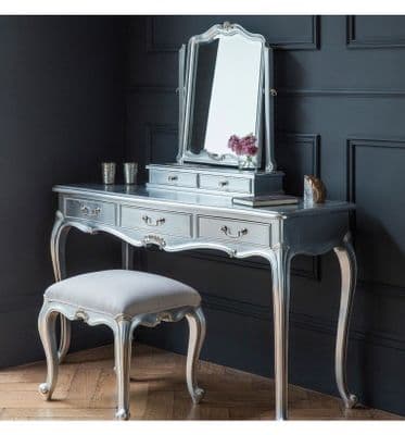 Chic Dressing Table in Silver