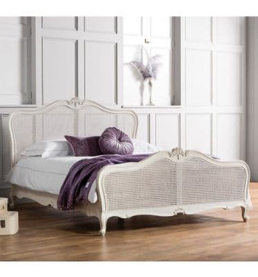 Chic Rattan Bed in White