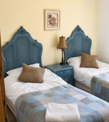 Classic French Rattan Headboard Super Kingsize