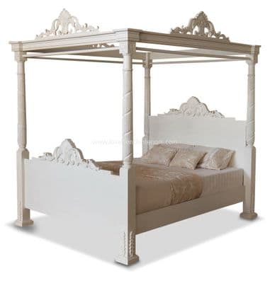 Four Poster Bed in Antique White