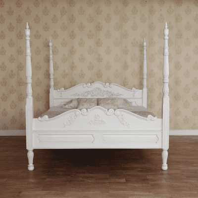 Four Poster Bed in Antique White or Mahogany
