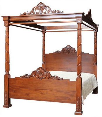 Four Poster Bed in Mahogany