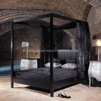 Four Poster Bed in Satin Black