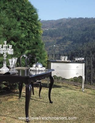 Glamour Dining Table in Various Sizes