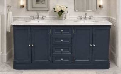 Large Double Vanity Unit with Central Drawers and Curved Sides