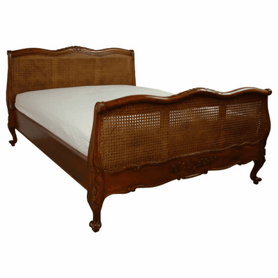 Louis Bed with Rattan in Mahogany