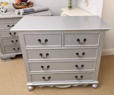 Rochelle Star 5 Drawer (2 over 3)  French Chest in your choice of colour
