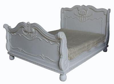 Sleigh Bed with Scroll Design in Mahogany