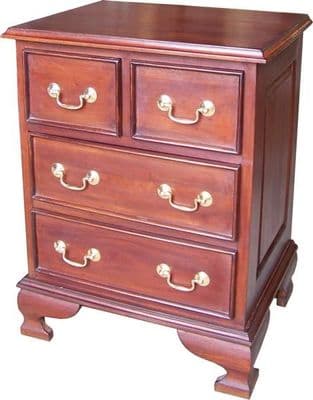 Sleigh Four Drawer (2 over 2) Chest in Mahogany