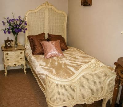 Versailles Rattan Bed Single