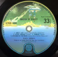 BLACK SABBATH Master Of Reality Vinyl Record LP Vertigo 1973 Rare Spaceship Label Laminated Box