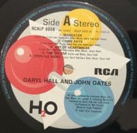 DARYL HALL & JOHN OATES H2O Vinyl Record LP RCA 1982.