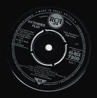 ELVIS PRESLEY Elvis Presley EP Vinyl Record 7 Inch RCA 1982 UK 45 Reissue RCX 7200 Picture Sleeve