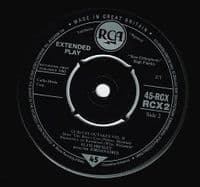 ELVIS PRESLEY G.I. Blues The Alternate Takes Vol. 2 EP Vinyl Record 7 Inch RCA 1982 UK Issue RCX 2