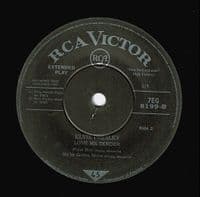 ELVIS PRESLEY Love Me Tender EP Vinyl Record 7 Inch RCA Victor 2001 Limited Edition Picture Sleeve
