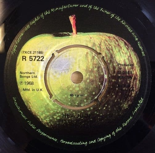 THE BEATLES Hey Jude Vinyl Record 7 Inch Apple