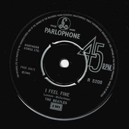THE BEATLES I Feel Fine Vinyl Record 7 Inch Parlophone 1976 UK Reissue Single EMI R 5200 -2 Matrix