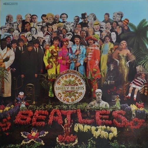 THE BEATLES Sgt. Pepper's Lonely Hearts Club Band Vinyl Record LP French Apple 1977 Pathé Marconi