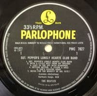 THE BEATLES Sgt. Pepper's Lonely Hearts Club Band Vinyl Record LP Parlophone 1967.....