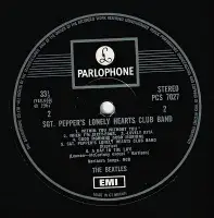 THE BEATLES Sgt. Pepper's Vinyl Record LP Parlophone 1969 UK One EMI Box Rare Transitional Pressing