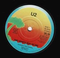 U2 Two Hearts Beat As One Vinyl Record 7 Inch Island 1983 UK Pressing ISD 109 Double Pack Pic Sleeve