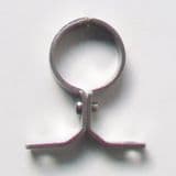 School Board Chrome Brass 28mm Pipe Clip - 07001564