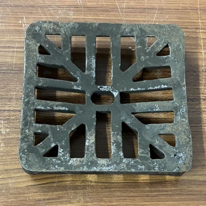 Square Coated Iron Dished Gully Grid 4.1/2 inch - 114mm - 62000040