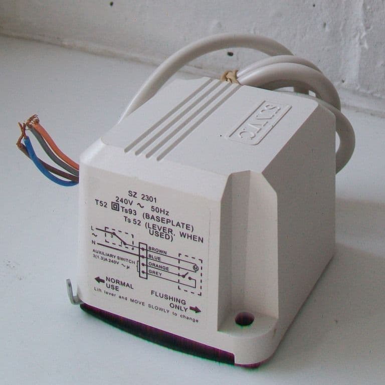Sunvic 2 Port Actuator Head SZ2301 DISCONTINUED 32000621 Plumbers